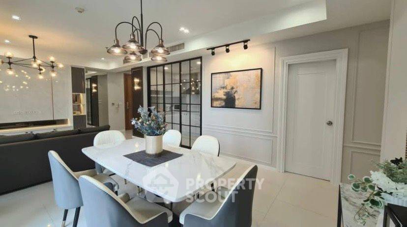 รูป คอนโด 2-ห้องนอน ที่ ดิ เอ็มโพริโอ เพลส ใกล้ BTS พร้อมพงษ์ (ID 2362340) - รูปที่ 4/9