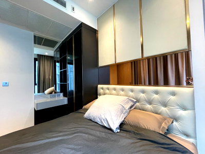 Condos for rent : Ashton Asoke Rama 9: The Ultimate Stylish Living in the Heart of the City, Close to All Conveniences