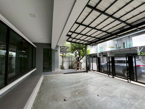 Townhome for rent at Vive Bangna