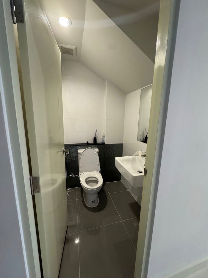 picture 📣🌈🏡 House for rent in the heart of Bangna-Wongwaen area. 🐶Pets allowed, near Mega Bangna. - 11/11