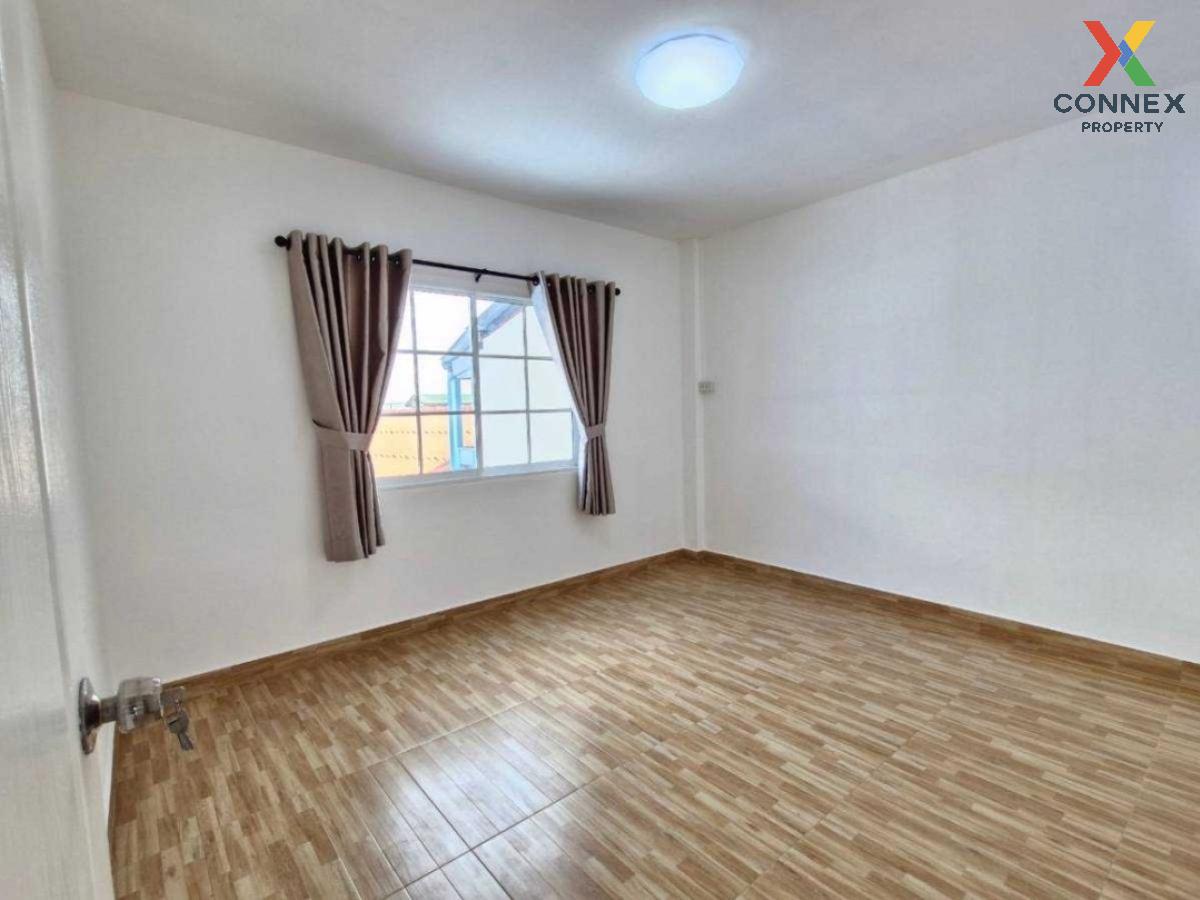 picture For Sale Townhouse/Townhome  , Baan Teerawan , newly renovated , Bang Chan , Khlong Sam Wa , Bangkok , CX-106023 ✅ Live chat with us ADD LINE @connexproperty ✅  - 7/12