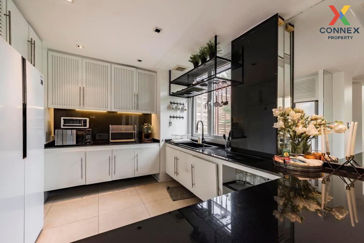 picture For Rent Townhouse/Townhome  , The Lofts Sathorn , MRT-Khlong Toei , Chong Nonsi , Yannawa , Bangkok , CX-105506 ✅ Live chat with us ADD LINE @connexproperty ✅  - 6/10