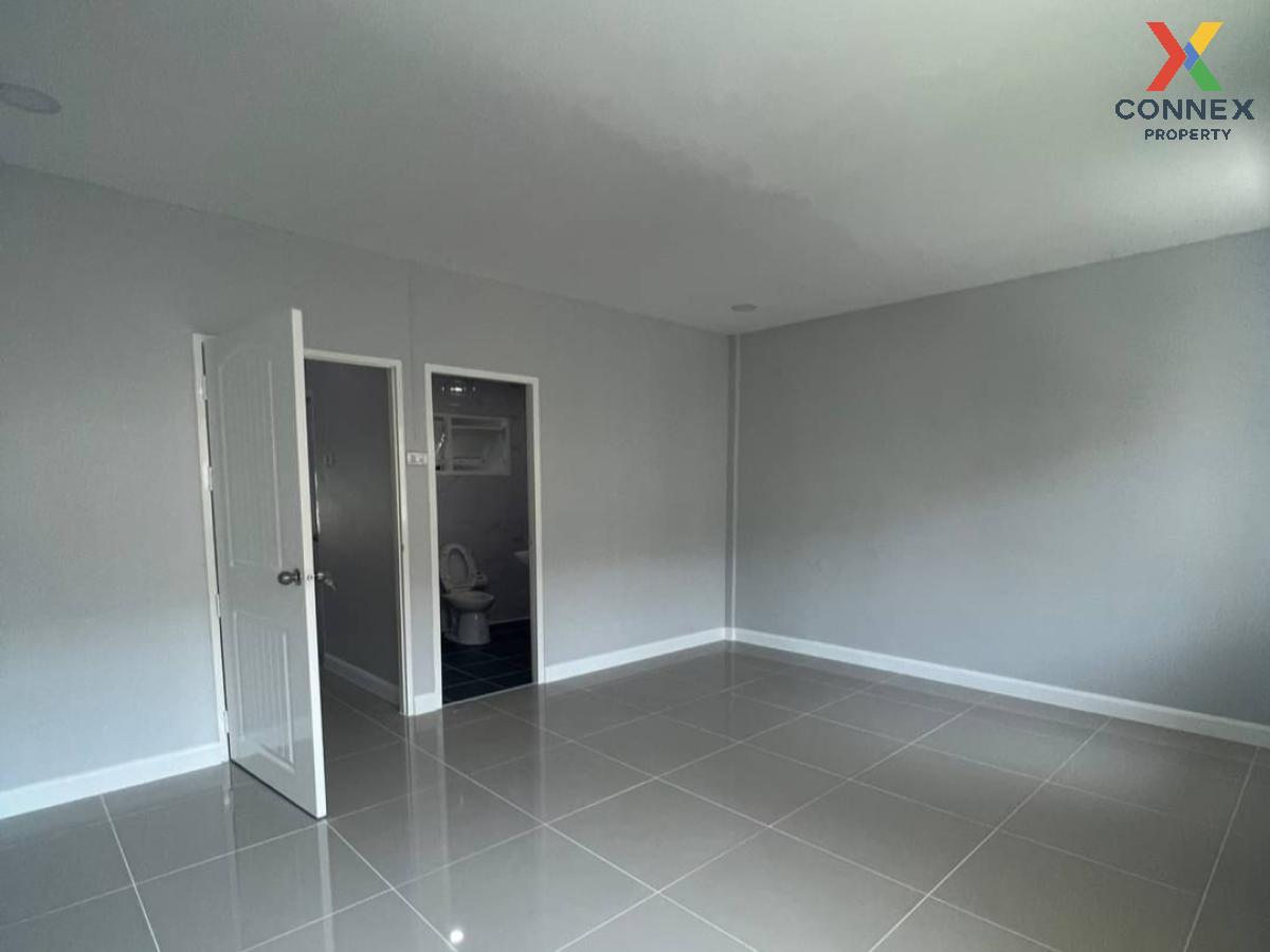 picture For Sale Townhouse/Townhome  , Buathongthani , newly renovated , Bang Bua Thong , Bang Bua Thong , Nonthaburi , CX-98915 ✅ Live chat with us ADD LINE @connexproperty ✅  - 8/9