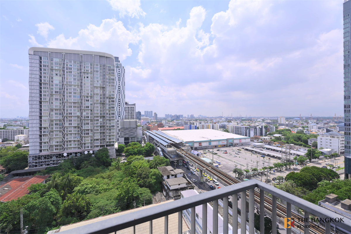 picture Q House Sukhumvit 79 near BTS On Nut Convenient Travel, Great Value per Square Meter - 7/10