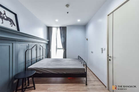 Comfortable and Ready to Move-in THE LINE Phahol - Pradipat near BTS Sena Ruam
