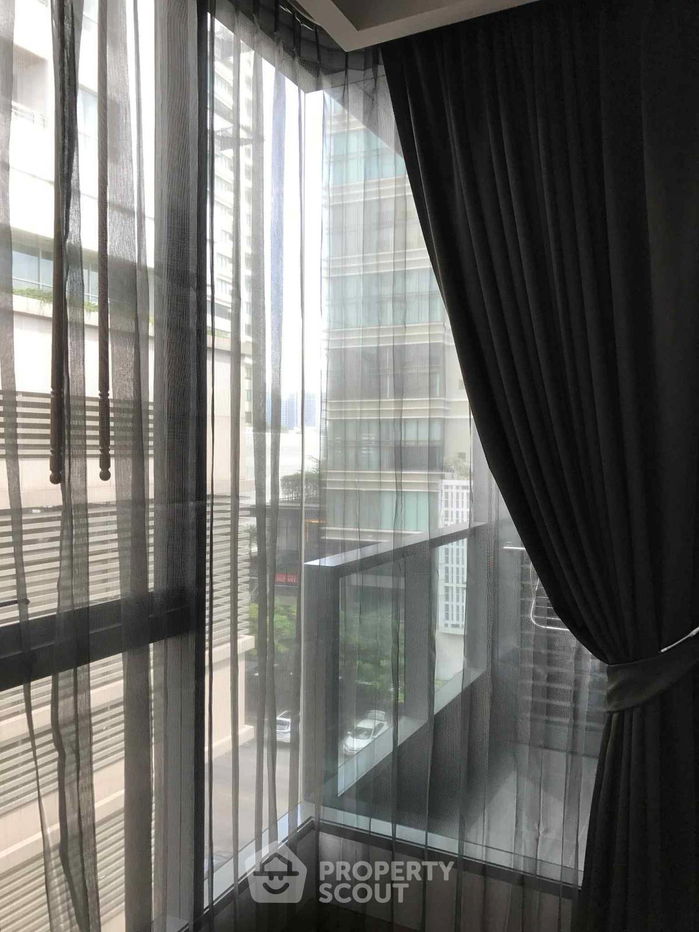 รูป คอนโด 1-ห้องนอน ที่ เดอะ ลุมพินี 24 ใกล้ BTS พร้อมพงษ์ (ID 2278510) - รูปที่ 2/9