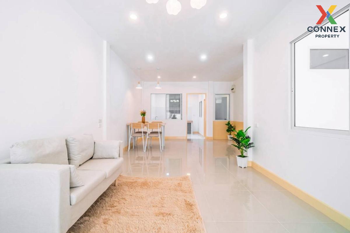 รูป ขายบ้าน  บัวทองธานี เฟส 17 หน้ากว้าง รีโนเวทใหม่ บางบัวทอง บางบัวทอง นนทบุรี CX-133630 ✅ ทักไลน์ @connexproperty ตอบทันที ทีมงานมืออาชีพ ✅ - รูปที่ 5/12