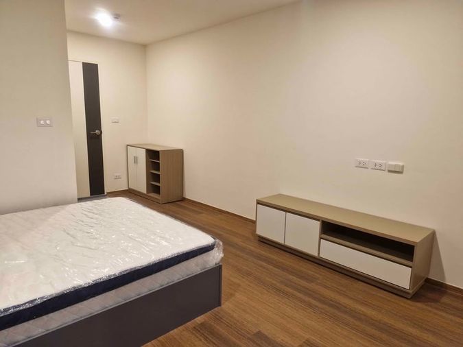 1-bed condo for rent, 30 sqm, Lumpini Condotown Ekachai 48