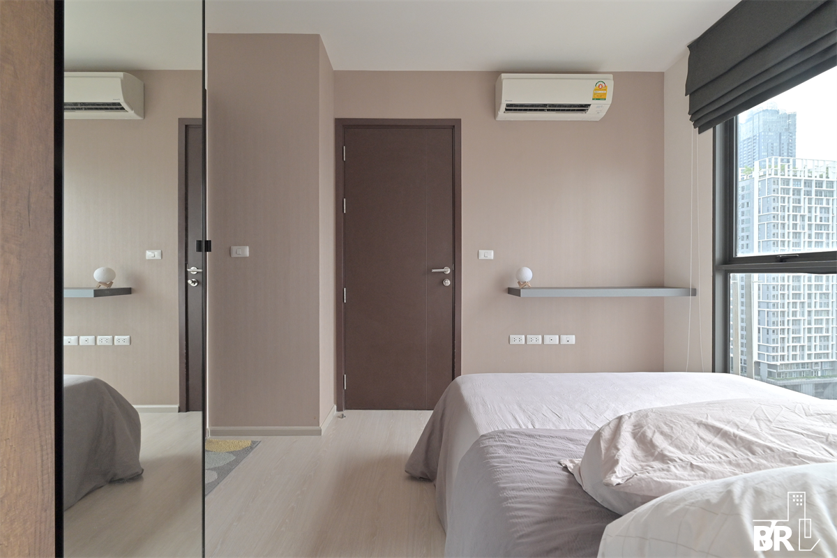 picture RHYTHM Asoke near MRT Rama 9 Station Comfortable and Ready to Move-in - 2/10