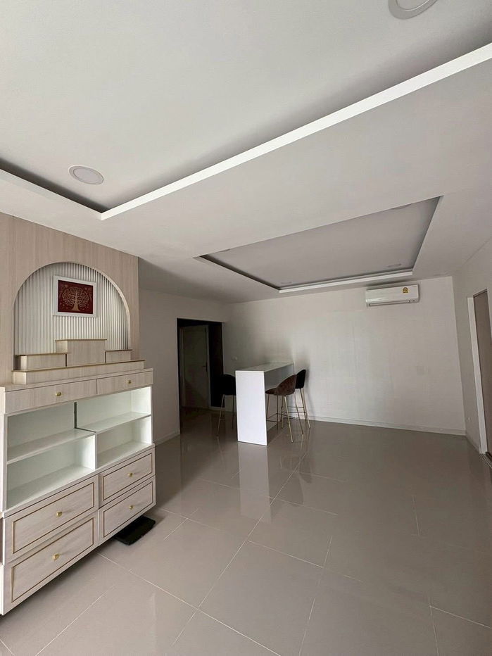 picture 🏡 Single house for rent in Perfect Park Bangna, fully furnished, ready to move in! Rent only 38,000 baht/month. Interested? Line: @951qfbfi - 4/13