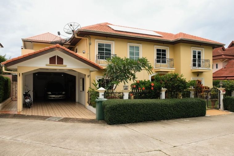 ขายบ้านเดี่ยว 2 ชั้น โครงการEl Grande ( เอล แกรนด์ ) ขนาด 160 ตร.ว. ใกล้ตลาดน้ำสี่ภาคพัทยา ต.หนองปรือ อ.บางละมุง จ.ชลบุรี