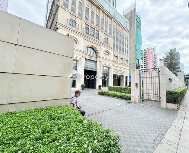 The Diplomat Sathorn