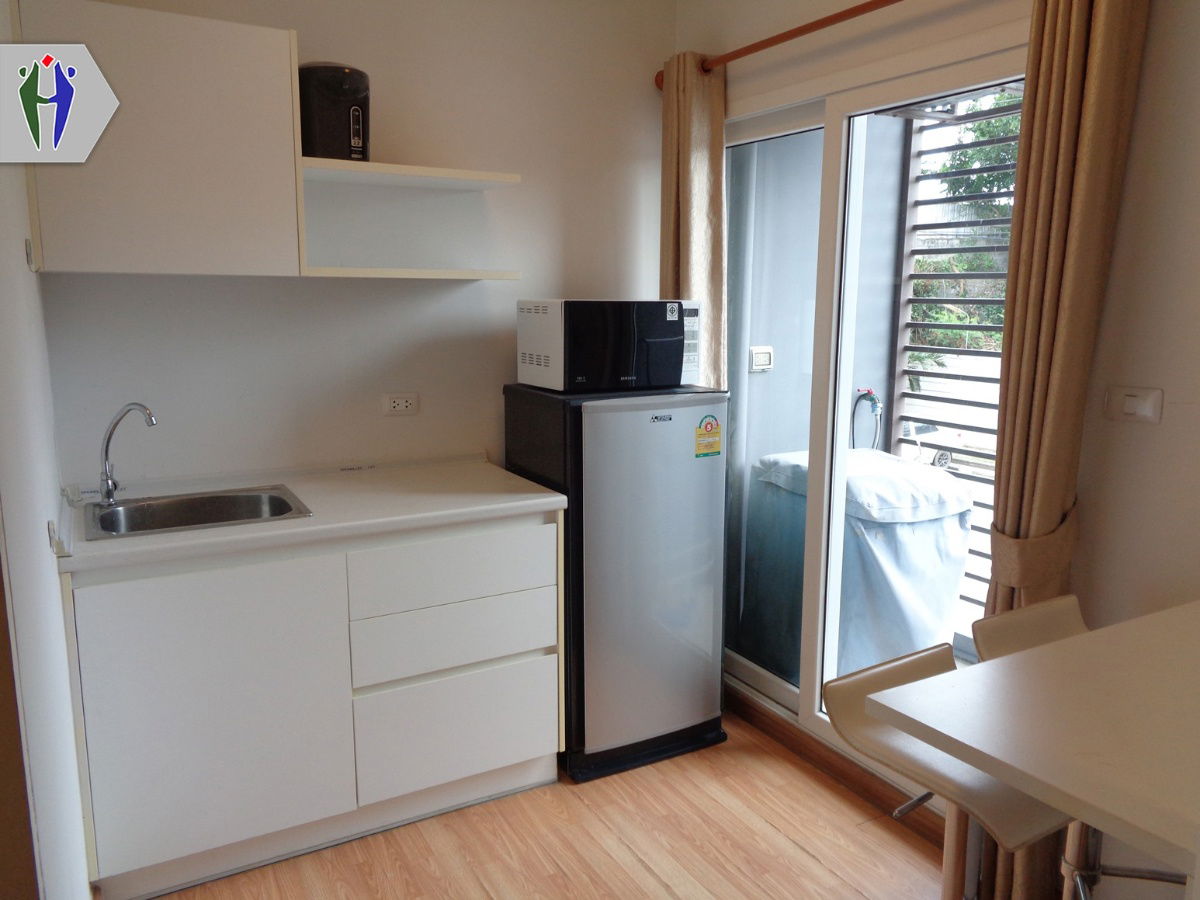picture The Trust Central condo for Rent 7500 Baht, Close to Terminal21 - 5/9