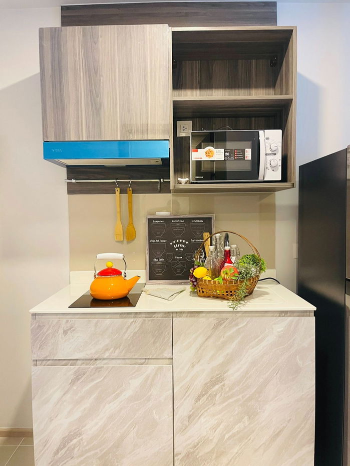 picture BTS On Nut 190 m. Price  25,000 Baht Condo Aspire Onnut Station ( Rental ) - 9/14