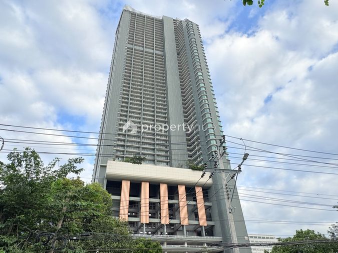 Menam Residences