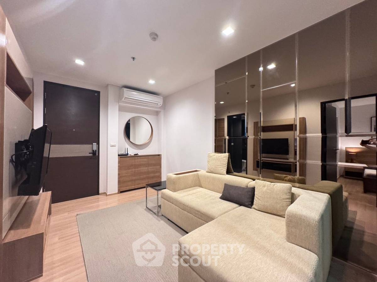 รูป คอนโด 1-ห้องนอน ที่ ริธึ่ม สาทร ใกล้ BTS สะพานตากสิน (ID 2362559) - รูปที่ 9/23