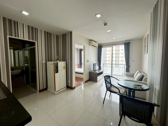 🏙️✨คอนโดพร้อมอยู่ใกล้สุวรรณภูมิ! ห้องกว้าง เฟอร์ครบทุกชิ้น เดินทางสะดวก อยู่สบายในราคาสุดคุ้ม 💕 ที่ Airlink Residence อาคาร 3 ชั้น 5