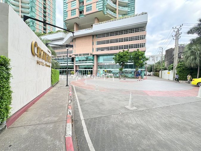 Chatrium Residence Riverside