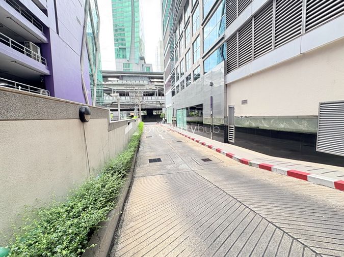 Sathorn House