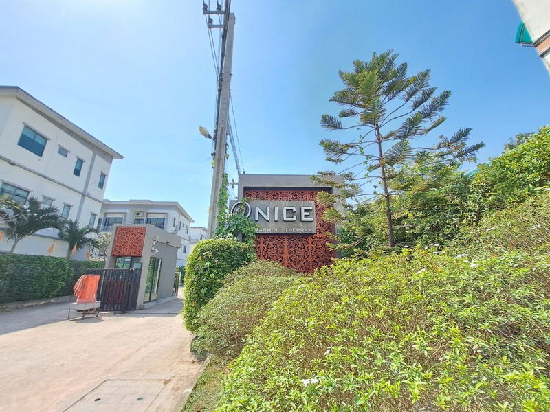 ขายทาวน์โฮม : AV 2483 : บ้านแอทไนซ์ วัชรพล-เทพรักษ์