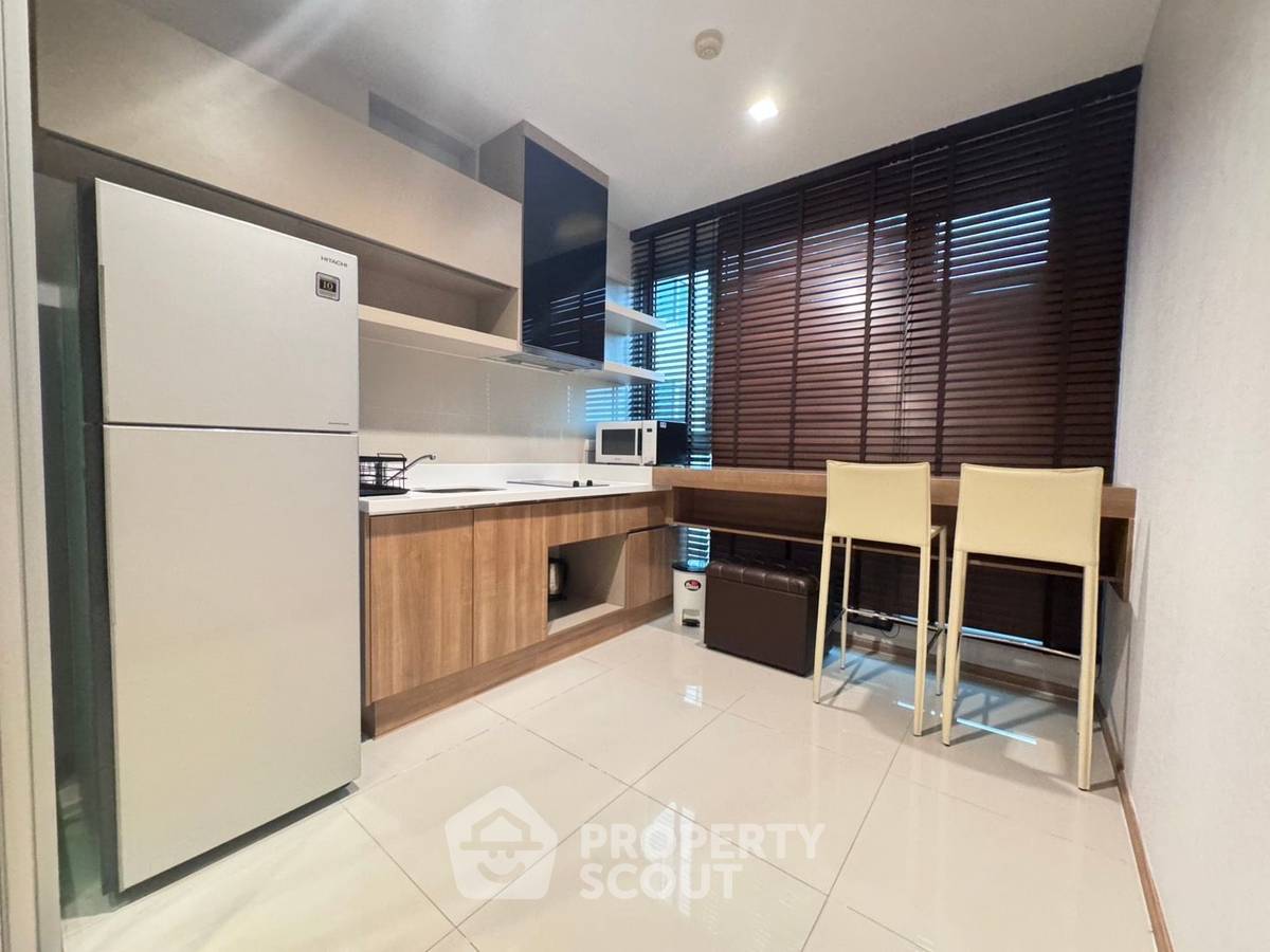 รูป คอนโด 1-ห้องนอน ที่ ริธึ่ม สาทร ใกล้ BTS สะพานตากสิน (ID 2362559) - รูปที่ 5/23