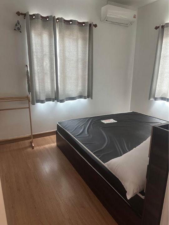 รูป ให้เช่า บ้านแฝด 2ชั้น 4 ห้องนอน 3 ห้องน้ำ หมู่บ้านโกลเด้น นีโอ บางแค (1) ใกล้เดอะมอลล์บางแค - รูปที่ 5/7