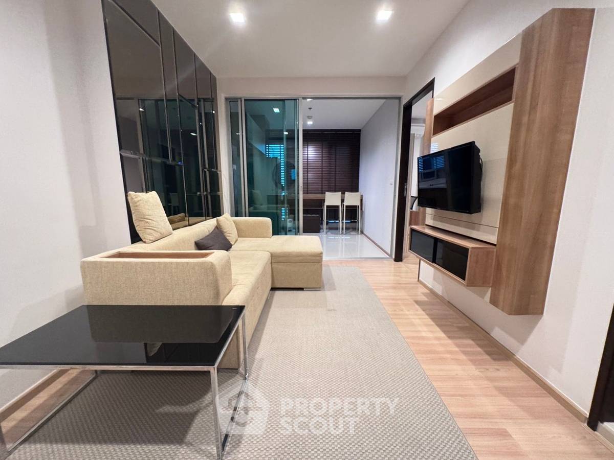 รูป คอนโด 1-ห้องนอน ที่ ริธึ่ม สาทร ใกล้ BTS สะพานตากสิน (ID 2362559) - รูปที่ 2/23