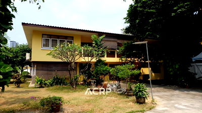 Houses for sale Territorial Defense Headquarters : For sale! Single house with land for sale Intamara Saphankwai Pradipat Jatujak Phaholyothin Vibhavad