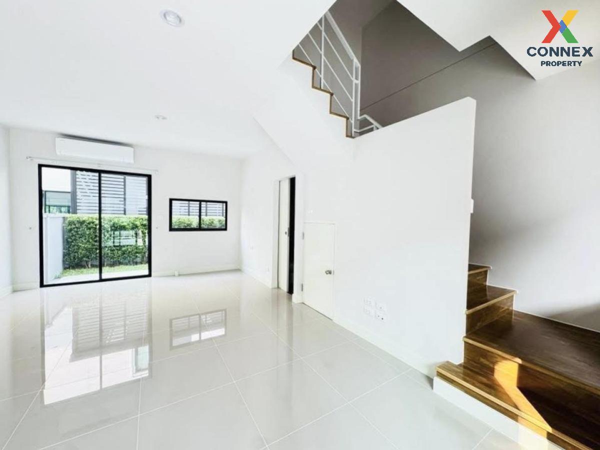 picture For Rent Townhouse/Townhome  , Baan Klang Muang Ratchaphruek-Sathorn , Bang Khanun , Bang Kruai , Nonthaburi , CX-134417 ✅ Live chat with us ADD LINE @connexproperty ✅  - 3/10