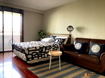 Condos for sale : 💚Spacious, airy comfortable unit at Baan Suanpetch near BTS Phrom Phong