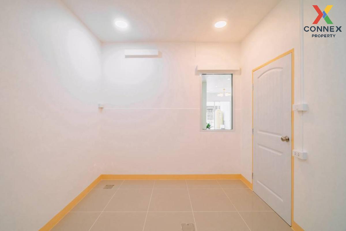 รูป ขายบ้าน  บัวทองธานี เฟส 17 หน้ากว้าง รีโนเวทใหม่ บางบัวทอง บางบัวทอง นนทบุรี CX-133630 ✅ ทักไลน์ @connexproperty ตอบทันที ทีมงานมืออาชีพ ✅ - รูปที่ 12/12