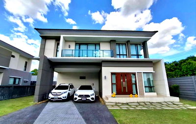 บ้านเดี่ยว ถนนจรัญสนิทวงศ์ : ขาย บ้านหรู The City ราชพฤกษ์-สวนผัก- 120 ตร.ว.*หลังมุม* ใกล้รถไฟฟ้าสายสีแดงสถานีตลิ่งชัน-บางบำหรุ