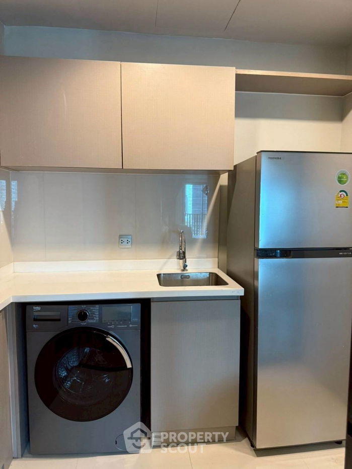 picture 2-BR Condo at Life Ladprao near BTS Ha Yaek Lat Phrao (ID 2362606) - 11/11