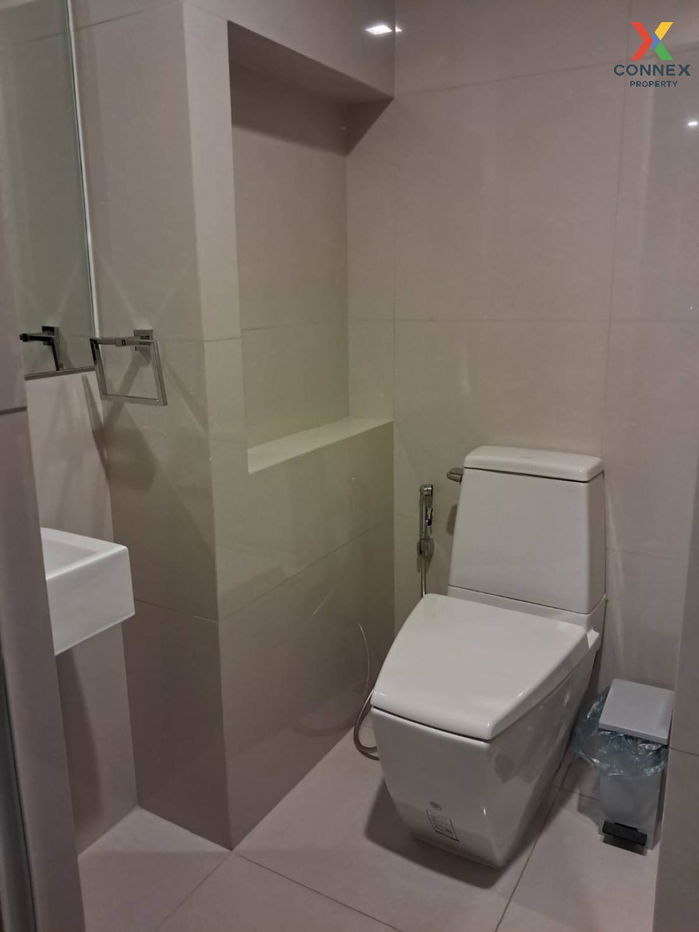 picture FOR RENT condo , RHYTHM Sukhumvit 44/1 , BTS-Phra Khanong , Phra Khanong , Khlong Toei , Bangkok , CX-18384 ✅ Live chat with us ADD LINE @connexproperty ✅  - 11/12