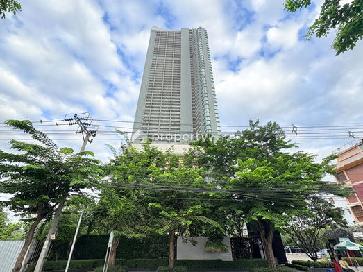 รูป Menam Residences - รูปที่ 5/13