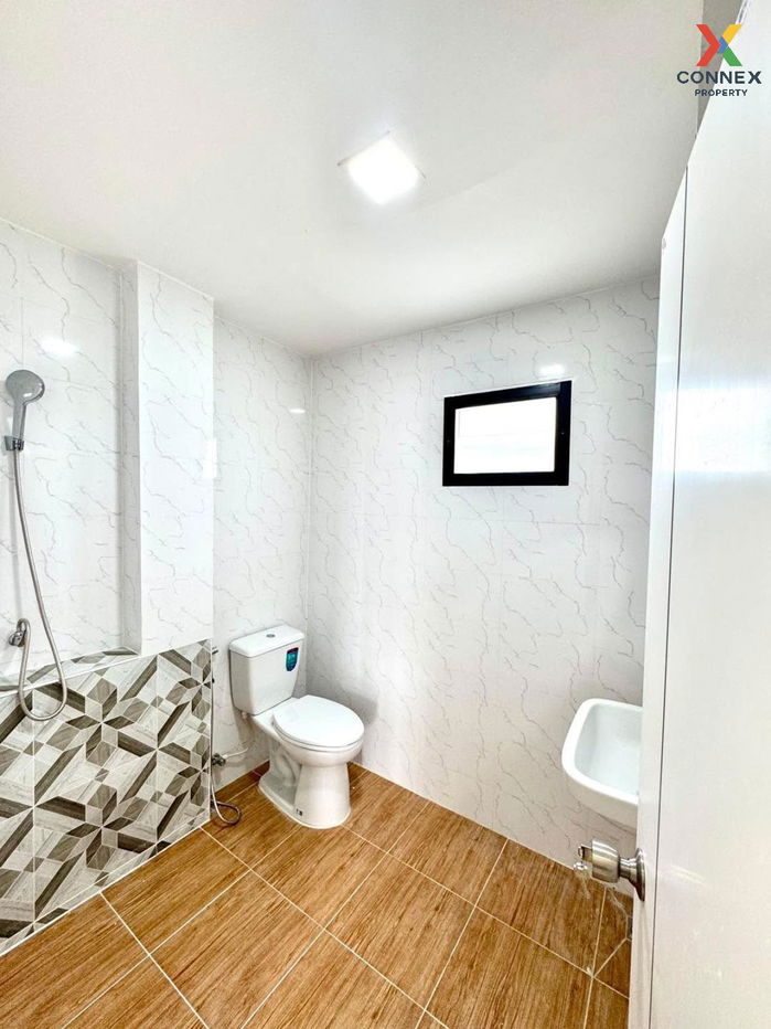 picture For Sale House , Baan Pornjira khong 7 , wide frontage , newly renovated , Bueng Kham Phoi , Lam Luk Ka , Pathum Thani , CX-134003 ✅ Live chat with us ADD LINE @connexproperty ✅  - 8/12