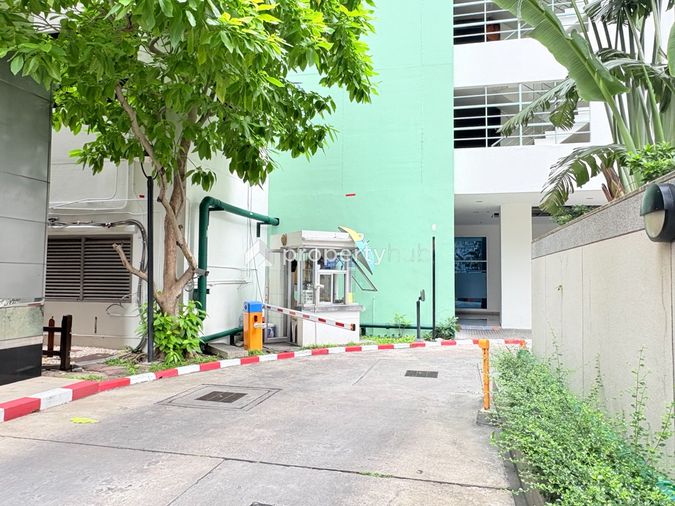 Sathorn House