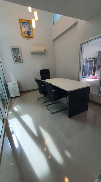 รูป ขายบ้าน 2 หลัง พร้อมที่ดิน พื้นที่ 211 ตรว. มีโฉนด พร้อมโอน ในหมู่บ้านธารอิงดอย หางดง พร้อมเข้าอยู่ได้เลย T.0946511456 - รูปที่ 19/19