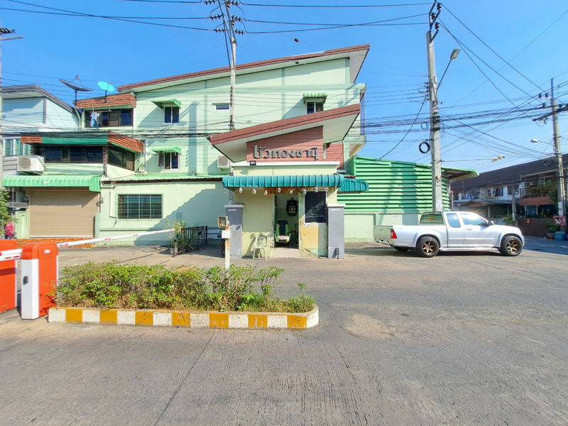 ขายทาวน์โฮม : AJ 0495 : หมู่บ้านบัวทองธานี 15