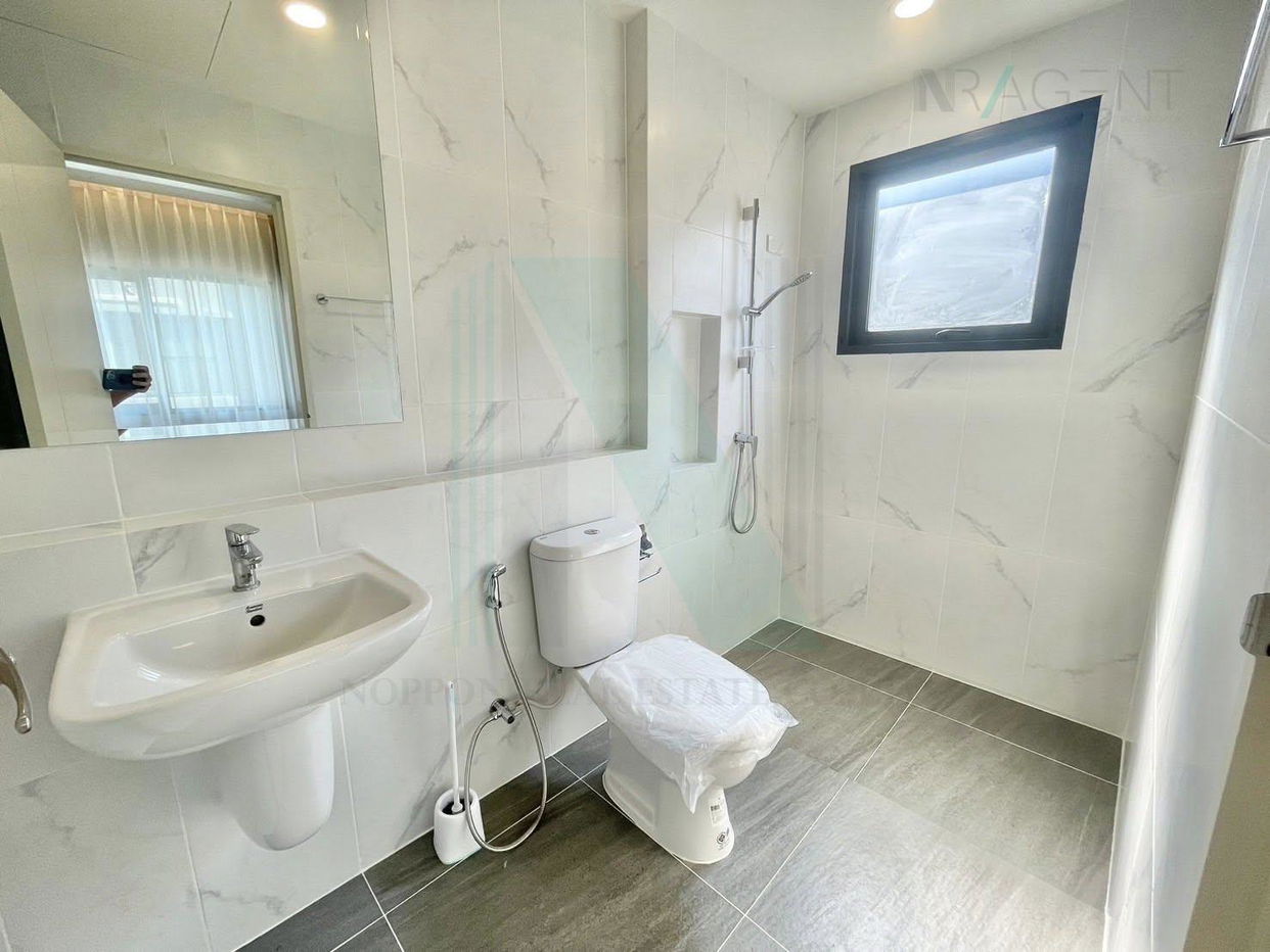 รูป 📌 ให้เช่าบ้านเดี่ยว 2 ชั้น เซนโทร บางนา 4 ห้องนอน 4 ห้องน้ำ - รูปที่ 8/8