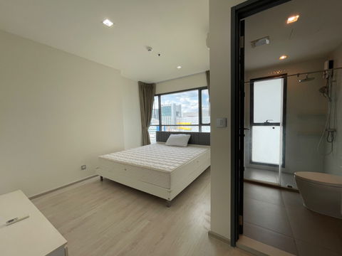 ให้ เช่า ด่วน 2ห้องนอน 2ห้องน้ำ Rhythm rangnam (ราคาดี พร้อมเข้าอยู่)