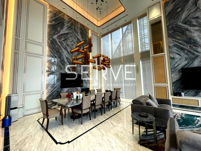 ขายคอนโด : 3 Bed Unit For Sale Good Location Close To  MRT Phetchaburi-The Esse at Singha Complex