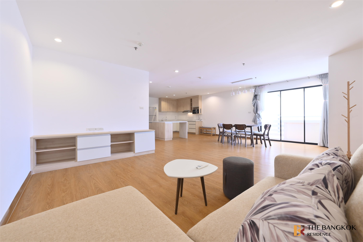 picture Premium Luxury Condo in Prime Location Baan Suanpetch near BTS Phrom Phong - 6/10