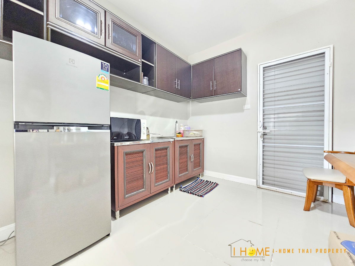 picture House  for  rent  with  3 bedrooms   and  3 toilets - 13/27