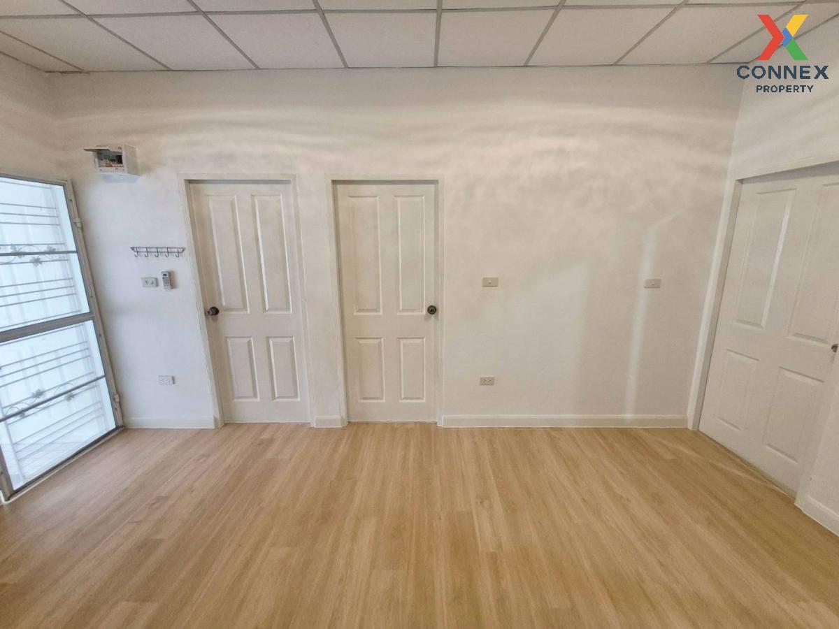 picture For Sale Townhouse/Townhome  , Baan Chaiklong , newly renovated , Bang Phriang , Bang Bo , Samut Prakarn , CX-134280 ✅ Live chat with us ADD LINE @connexproperty ✅  - 7/8