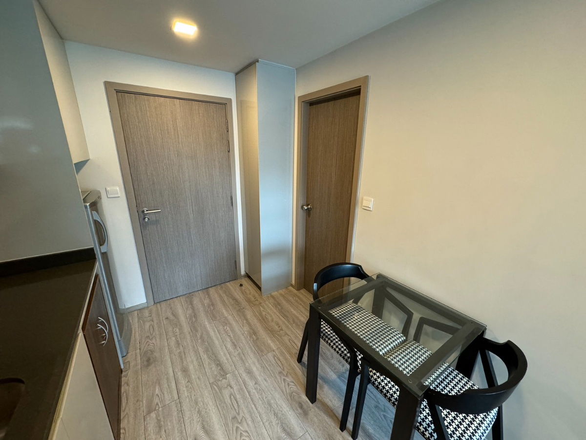 picture @Condorental condo for rent Maestro 14 Siam - Ratchathewi Pet Friendly - 7/16