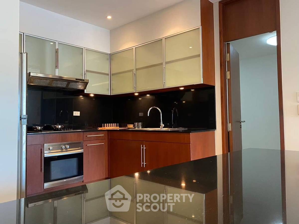 picture 3-BR Condo at Royal Residence Park near BTS Phloen Chit (ID 1406597) - 6/29