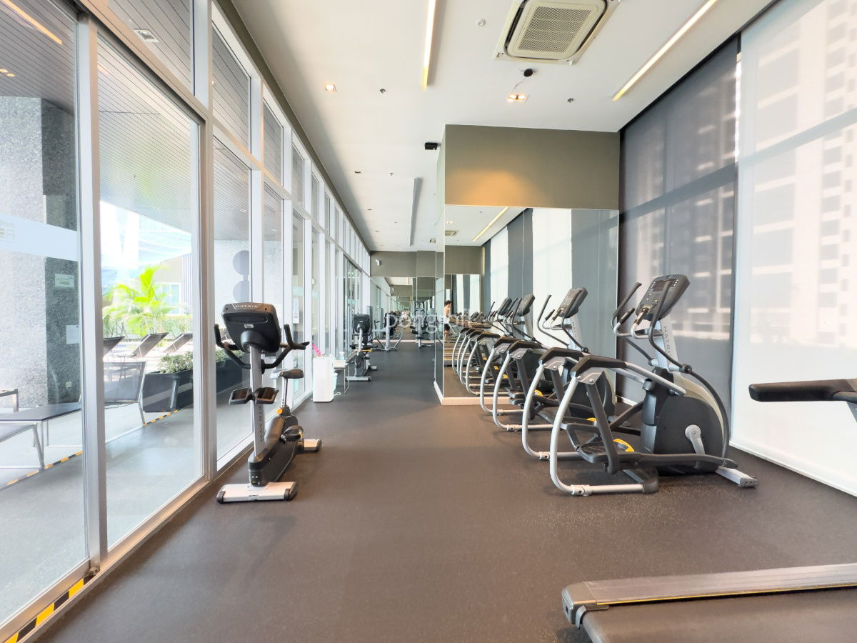 picture Rent! Noble Revolve Ratchada 2 16th Floor, City View, Fully Furn - 13/22