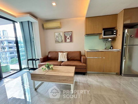 1-BR Condo at Socio Ruamrudee near BTS Nana (ID 2362930)