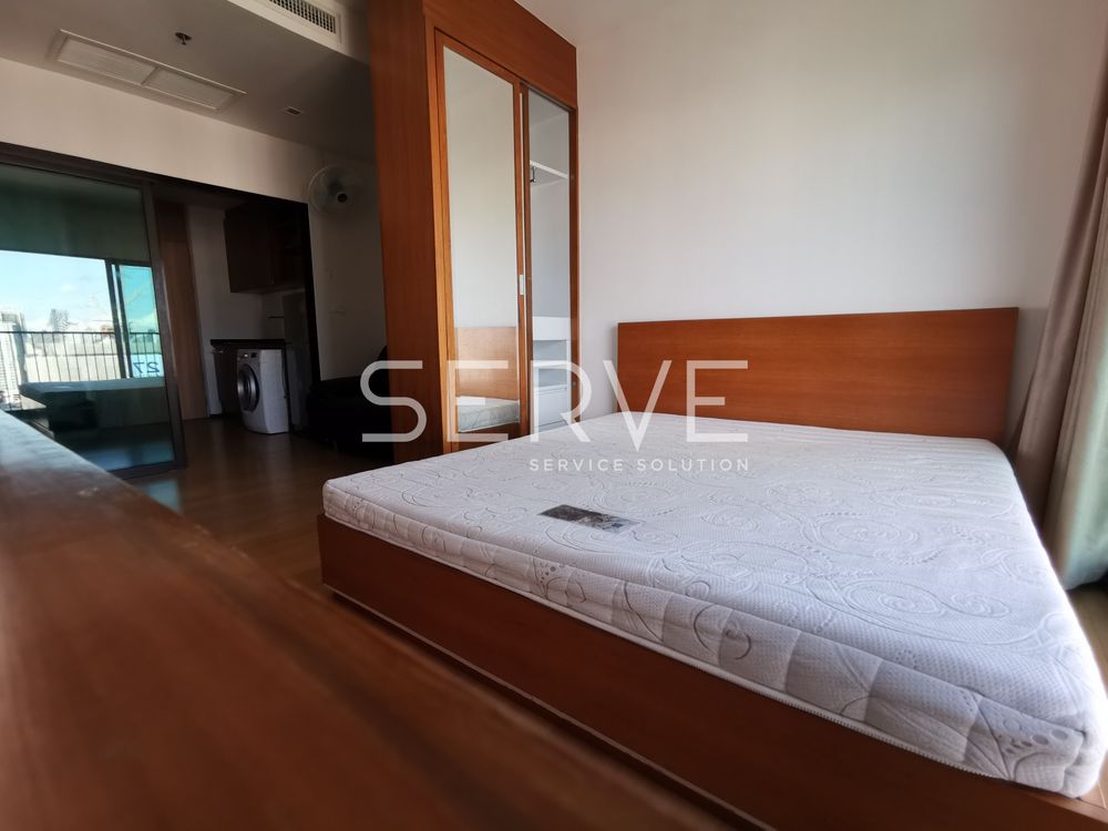 รูป Studio with Bathtub Large Room Good Location BTS Phaya Thai 200 m. / For Rent-Noble Revent - รูปที่ 2/8